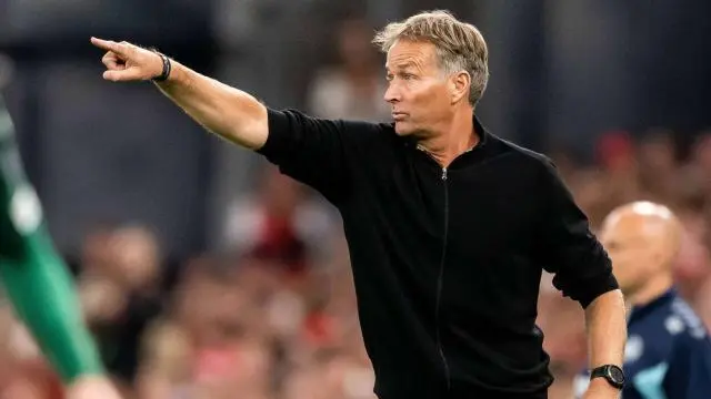 据悉, 荷兰人并未, 首回合美因 据悉, 荷兰人并未, 首回合美因